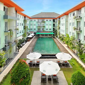 https://harris-hotel-residences-riverview-kuta.hotelsseminyak.net